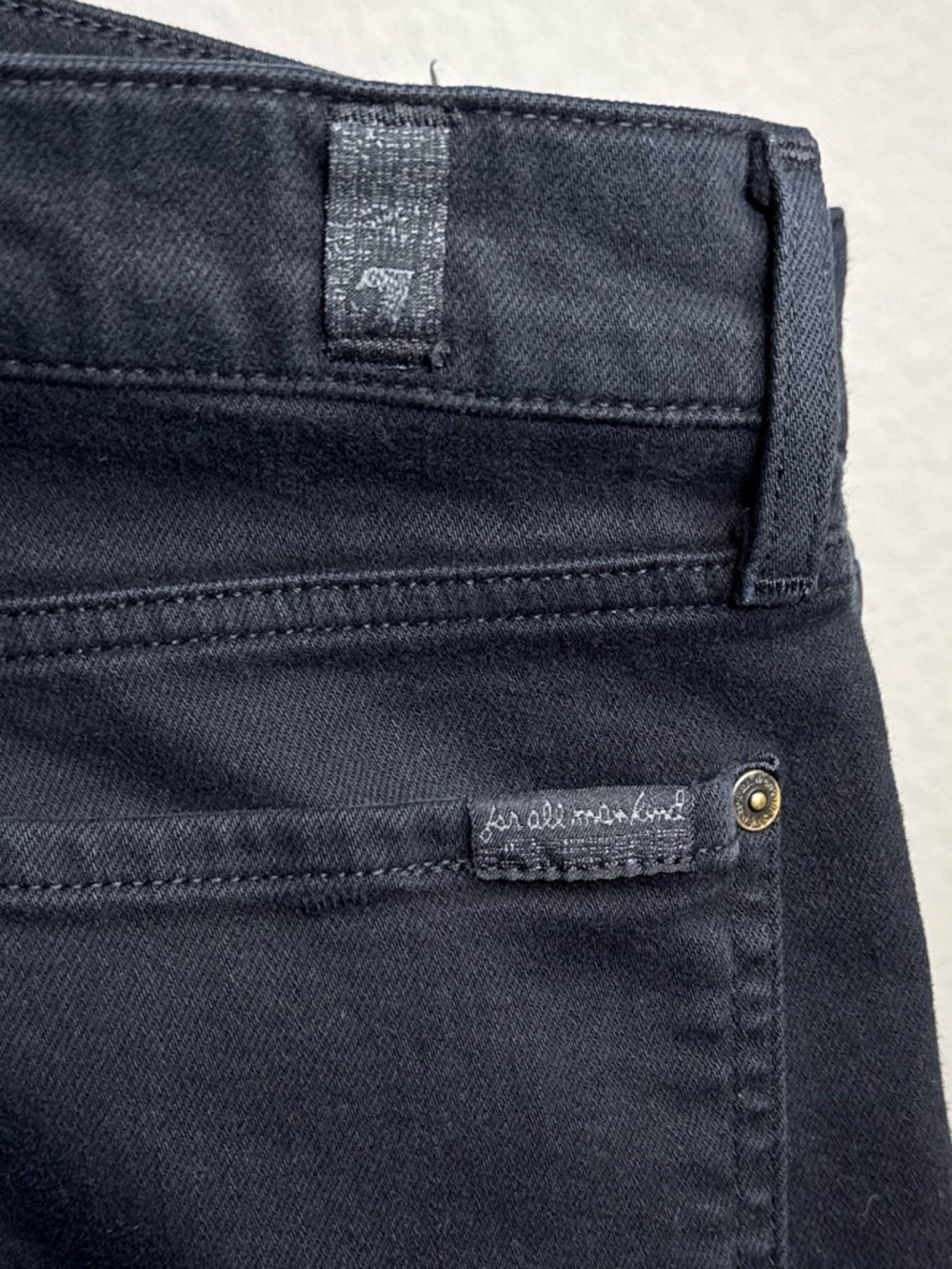 7 For All Mankind "Adrien" Slim Tapered Jeans Black, Size 31 - Picture 8 of 8